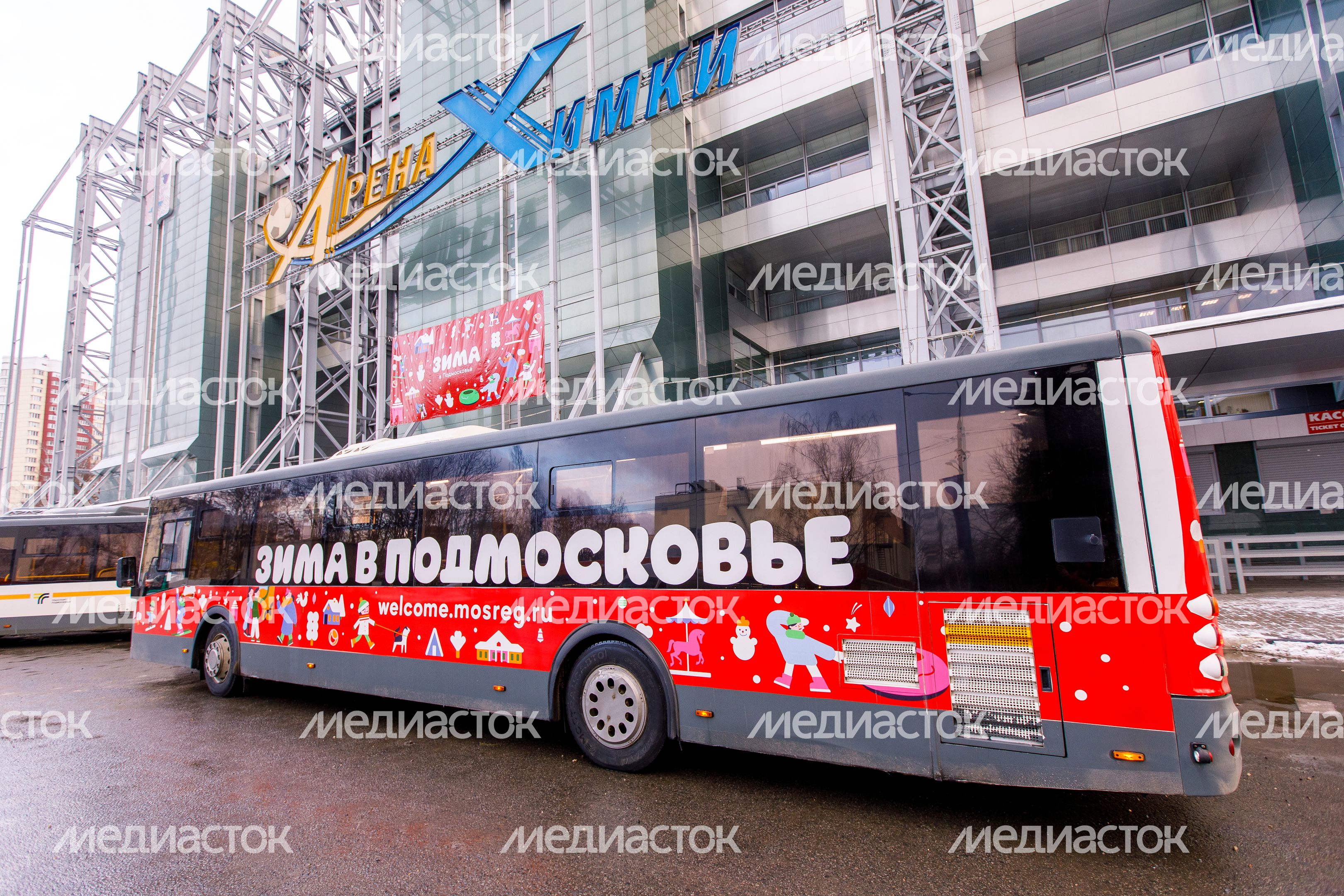 Брендированный автобус "Зима в Подмосковье" в Химках Брендированный автобус "Зима в Подмосковье" в Химках