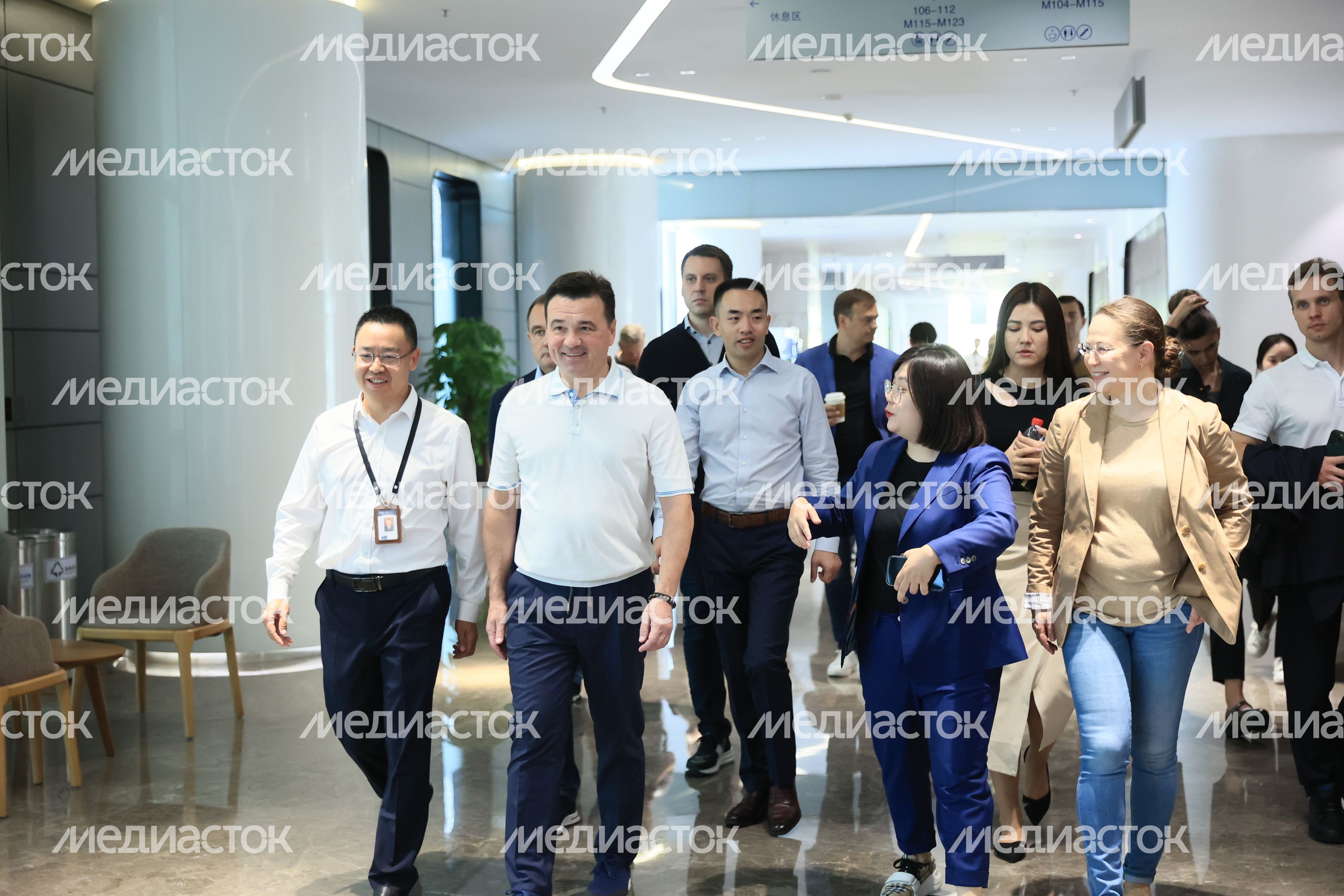Посещение автозавода Changan Automobile Group в Китае Губернатором Подмосковья