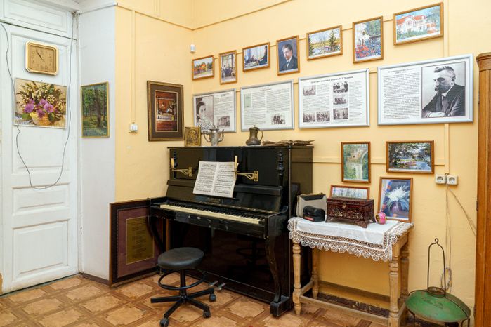 Жуковский. Пантелеимоновский Благовест. Кабинет писателя Н.Д. Телешова