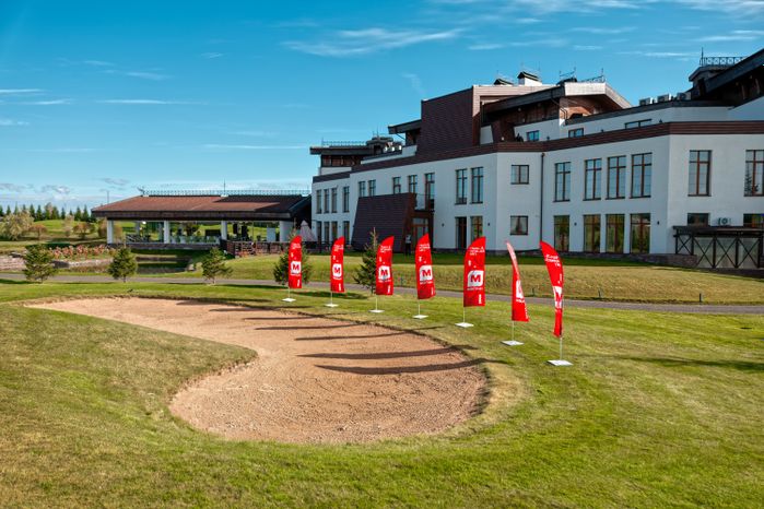 Гольф-поле клуба Dmitrov Golf Resort в Дмитровском округе