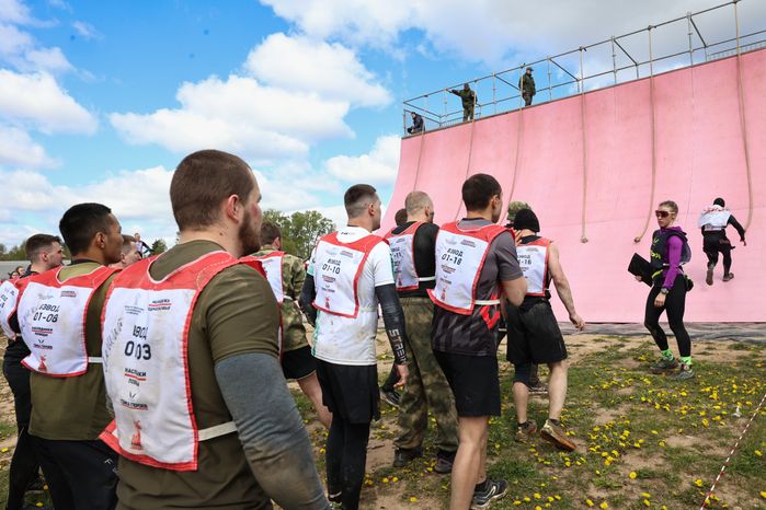 Гонка "Наследники Победы" собрала около 1500 участников