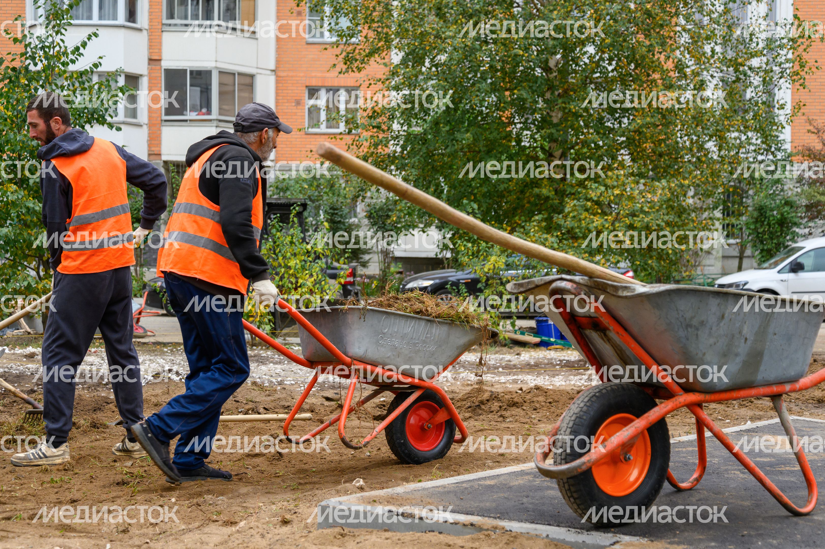 Благоустройство двора в Балашихе на улице Свердлова Благоустройство двора в Балашихе на улице Свердлова