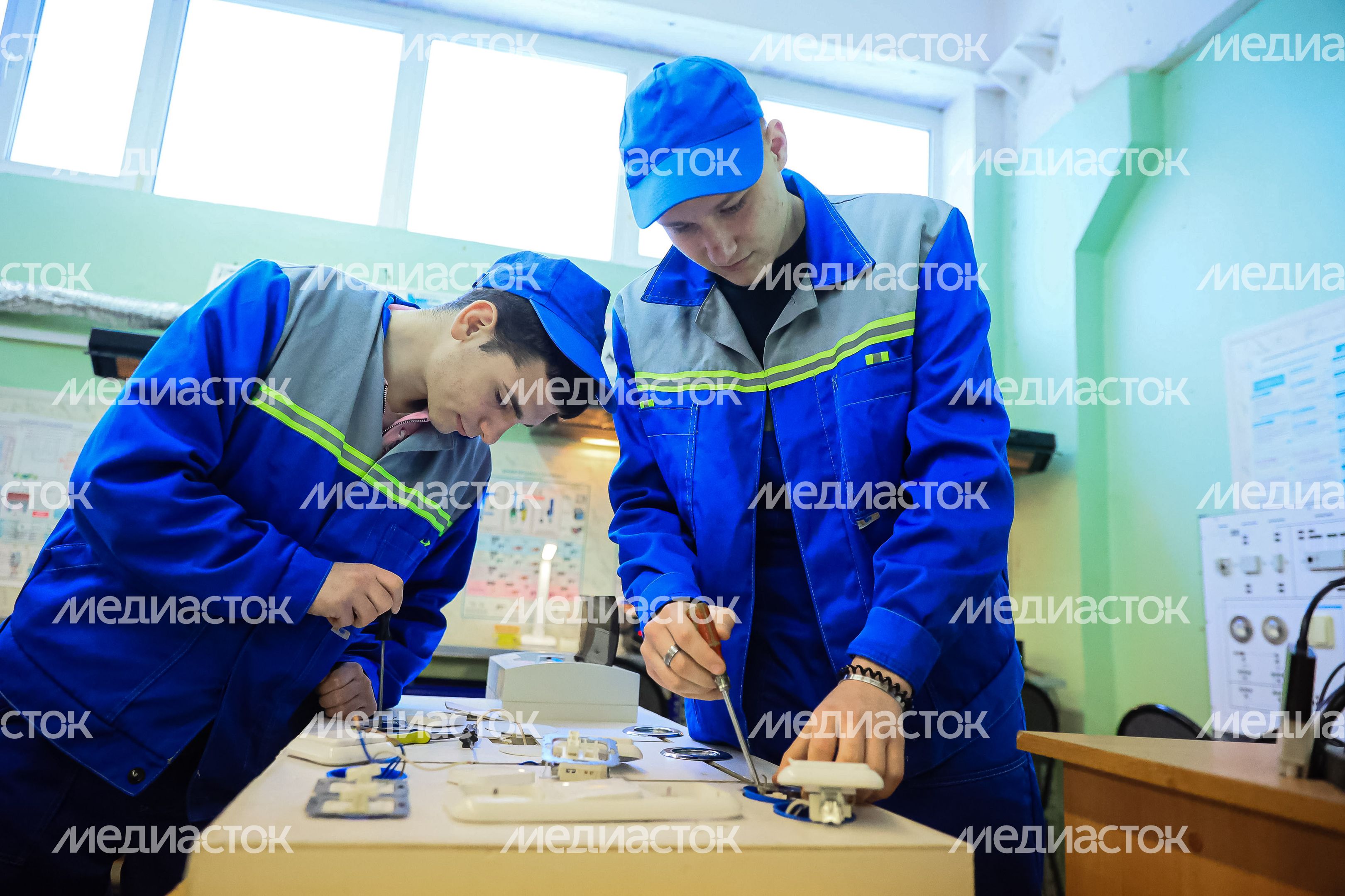 Посещение Губернатором Павлово-Посадского Техникума