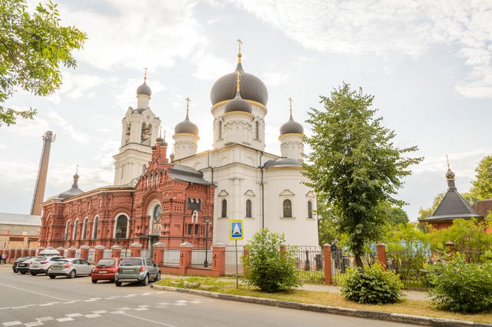 Тихвинская церковь