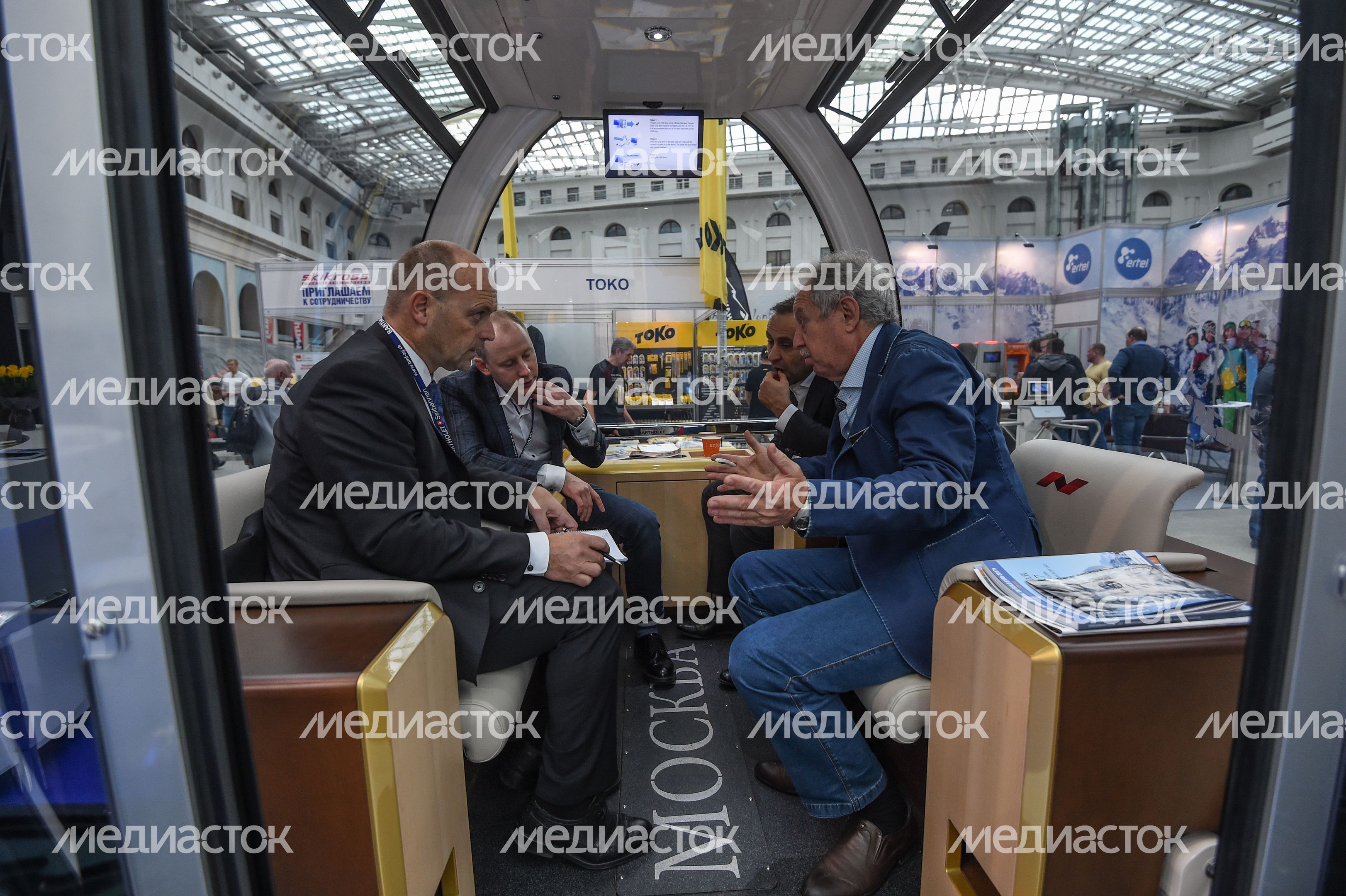 Выставка в рамках проведения XXIV Лыжного Салона в Гостином дворе