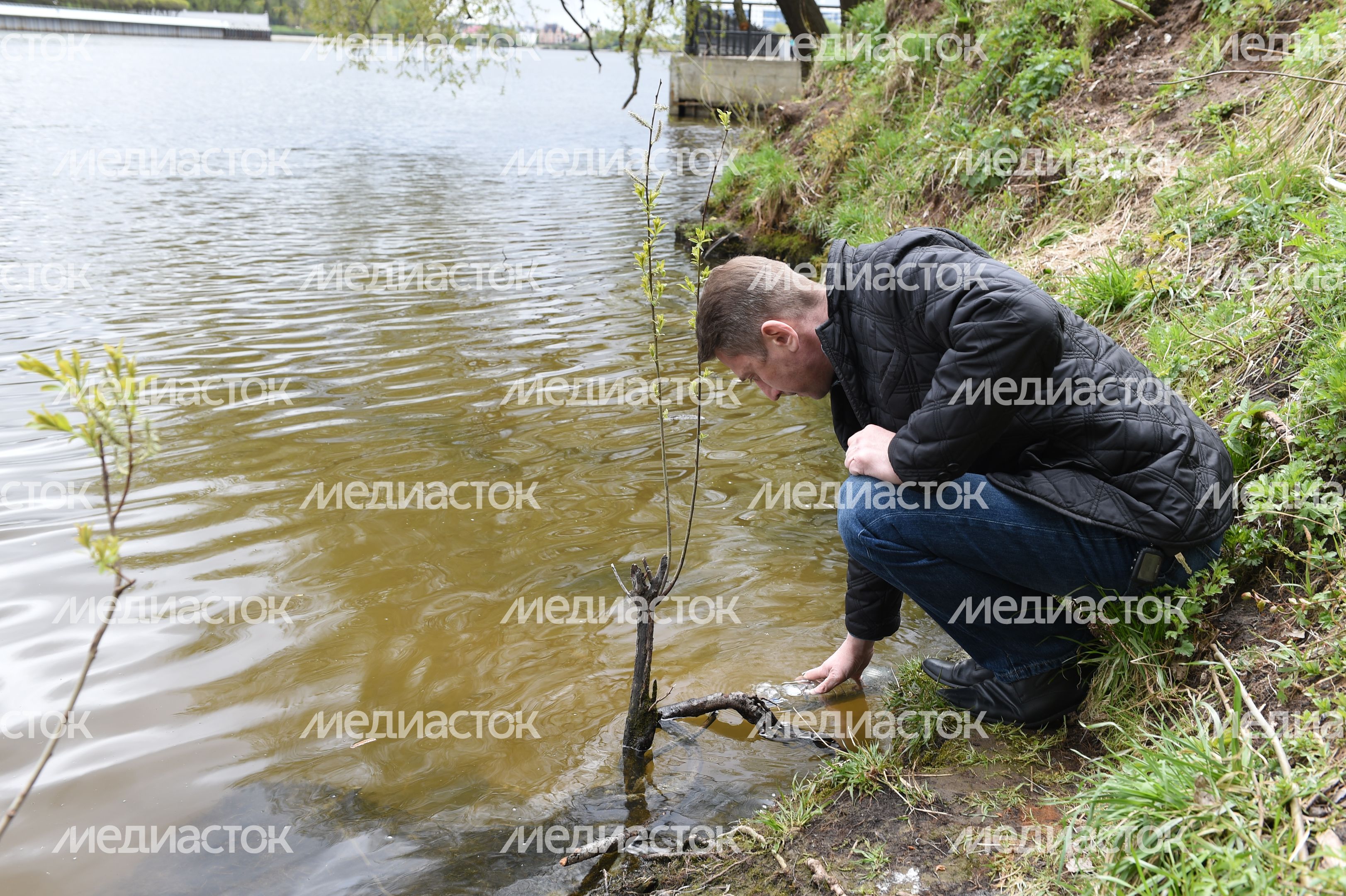 Эксперимент РИАМО: насколько грязная вода в Москве‑реке