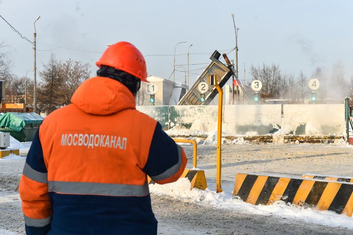 Утилизация снега на снегосплавном пункте «Черкизово»
