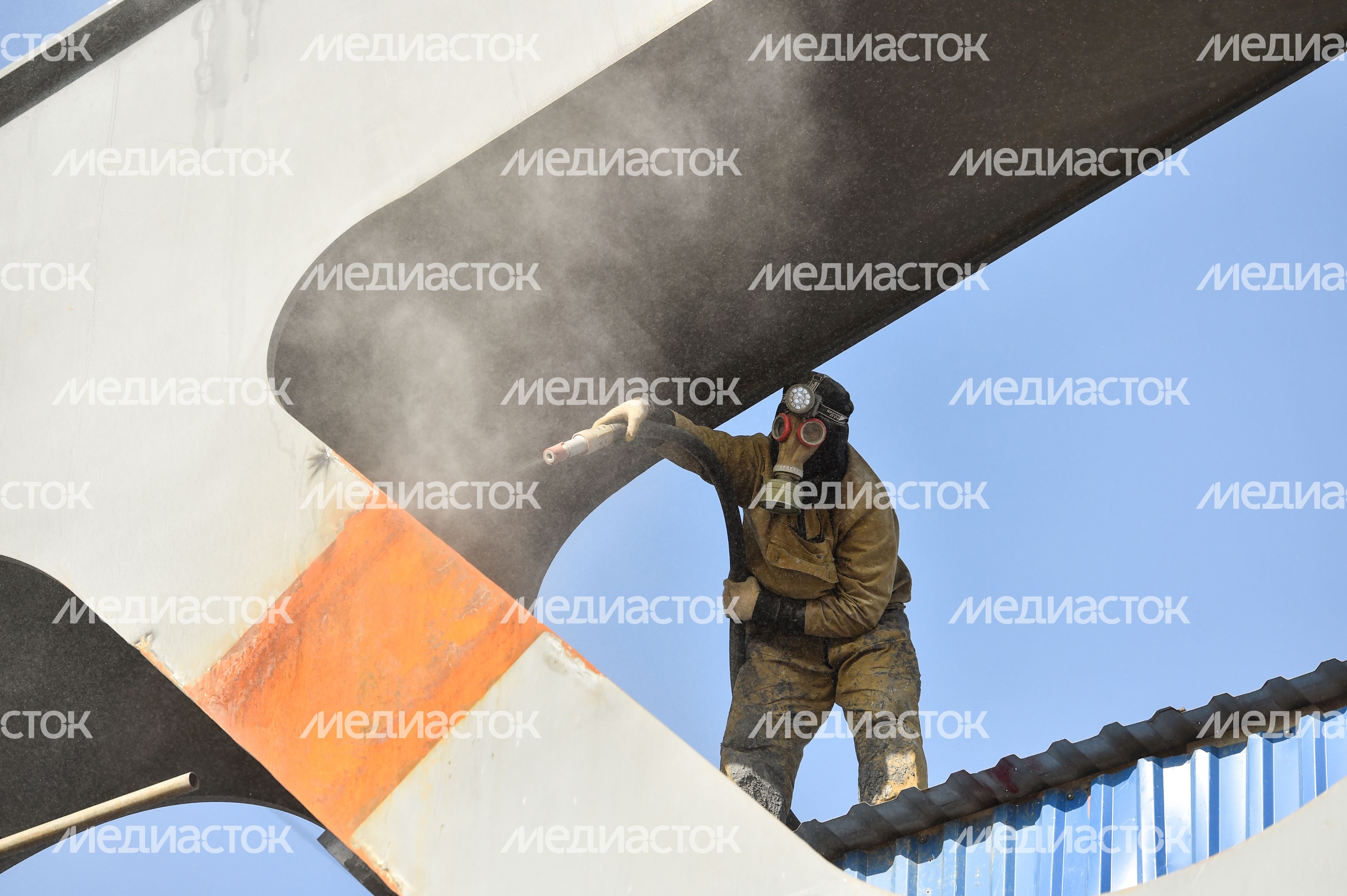 Надвижка арочного пролета на развязке Ленинградского шоссе в Химках