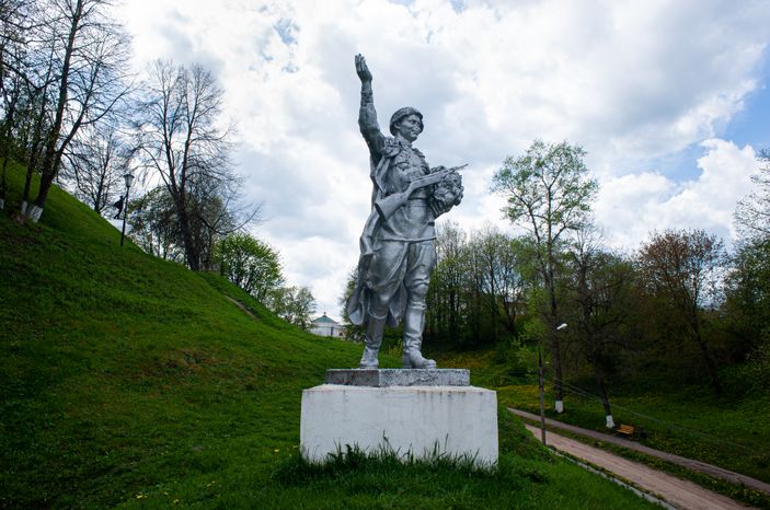 Весенние виды города Верея