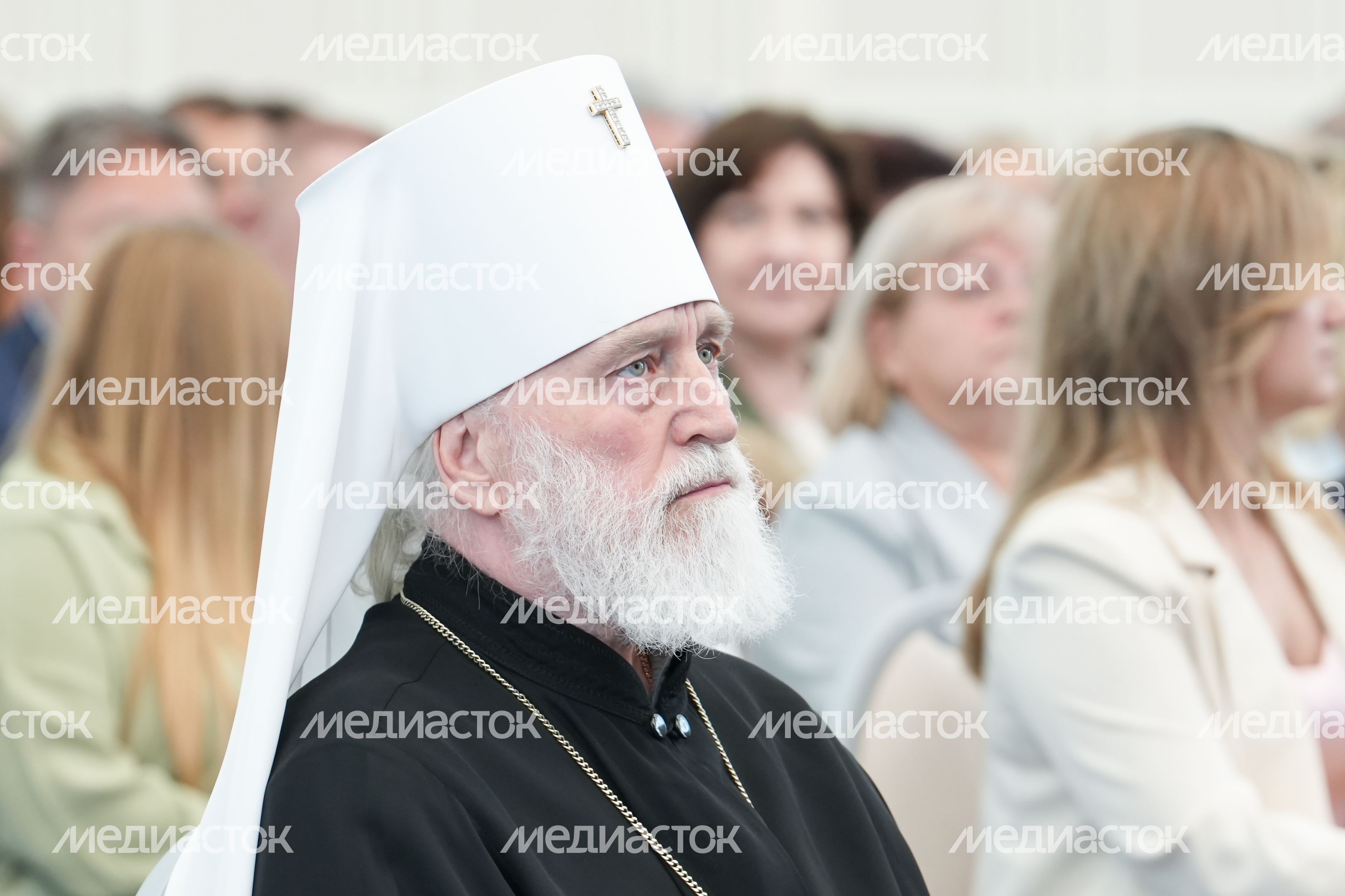 Соцработников Подмосковья поздравили с профессиональным праздником Соцработников Подмосковья поздравили с профессиональным праздником