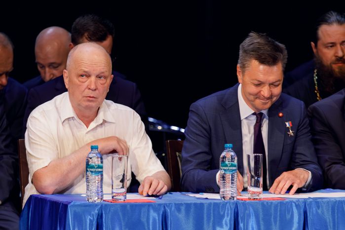 Торжественное собрание в честь возвращения космонавтов в Доме космонавтов Звездного городка