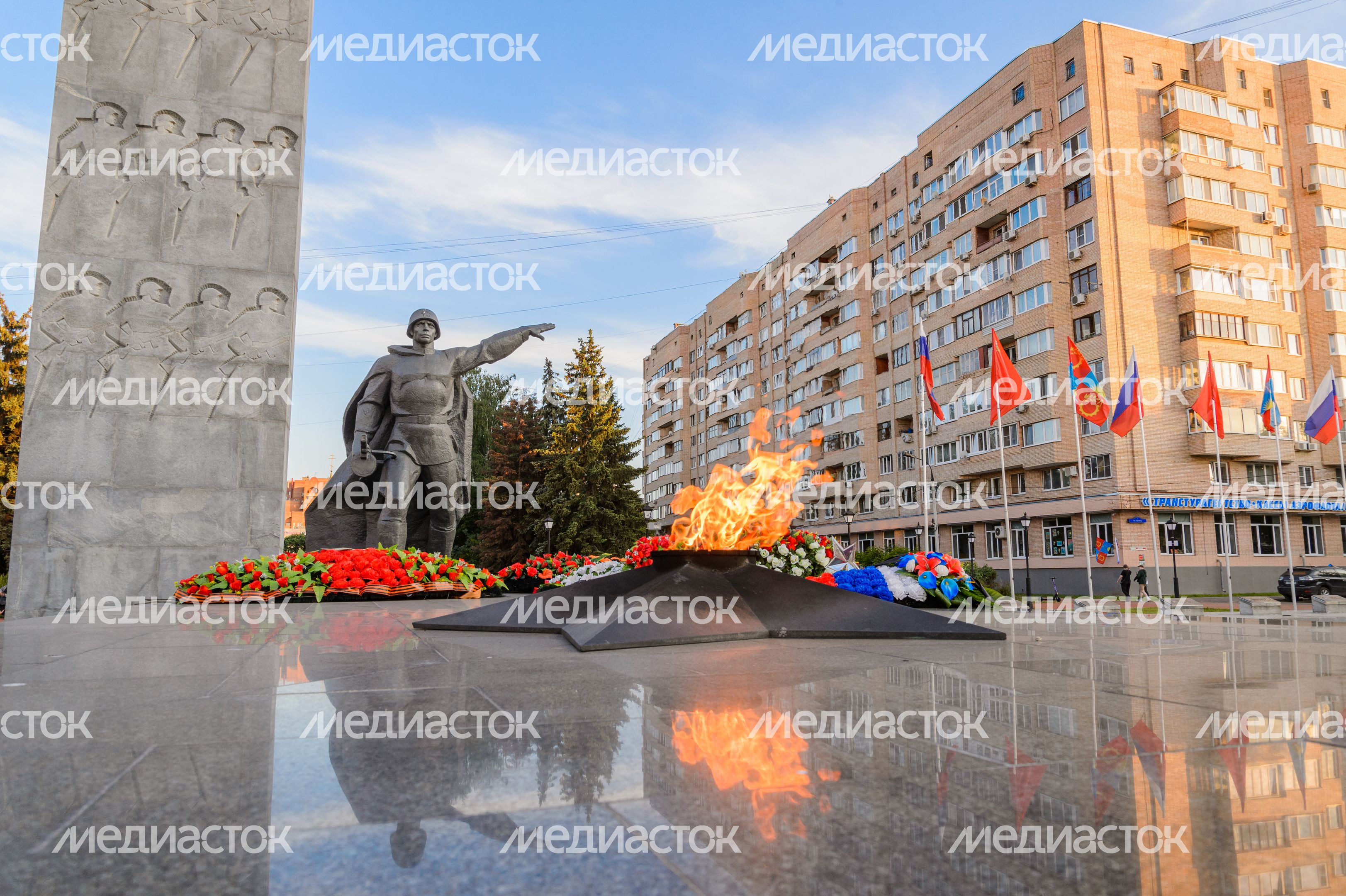 Памятник Воинам-землякам