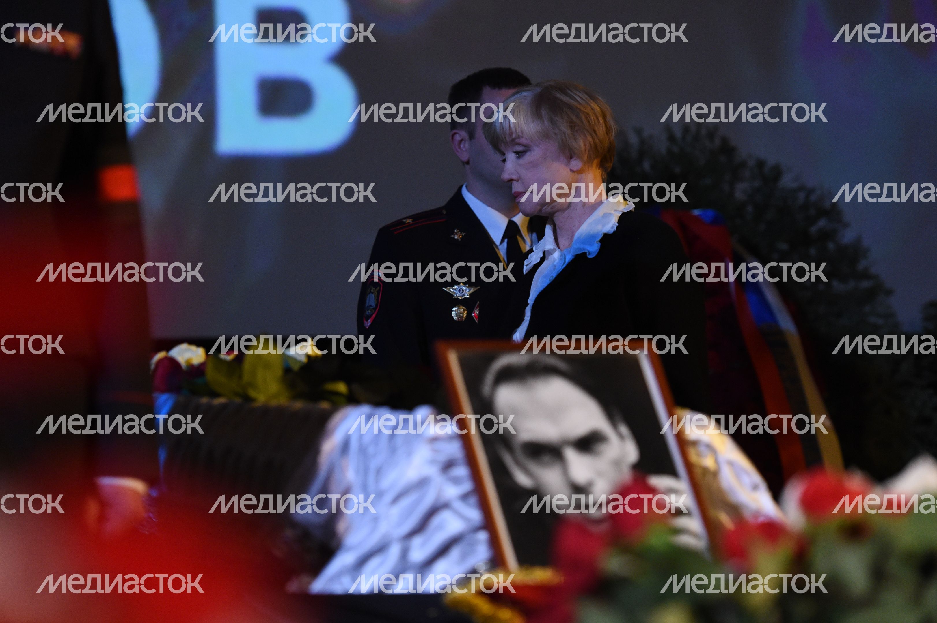 Прощание с актером Алексеем Баталовым в Доме кино в Москве