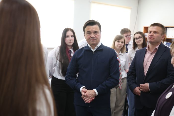 Андрей Воробьев проверил работу Орехово-Зуевского железнодорожного техникума