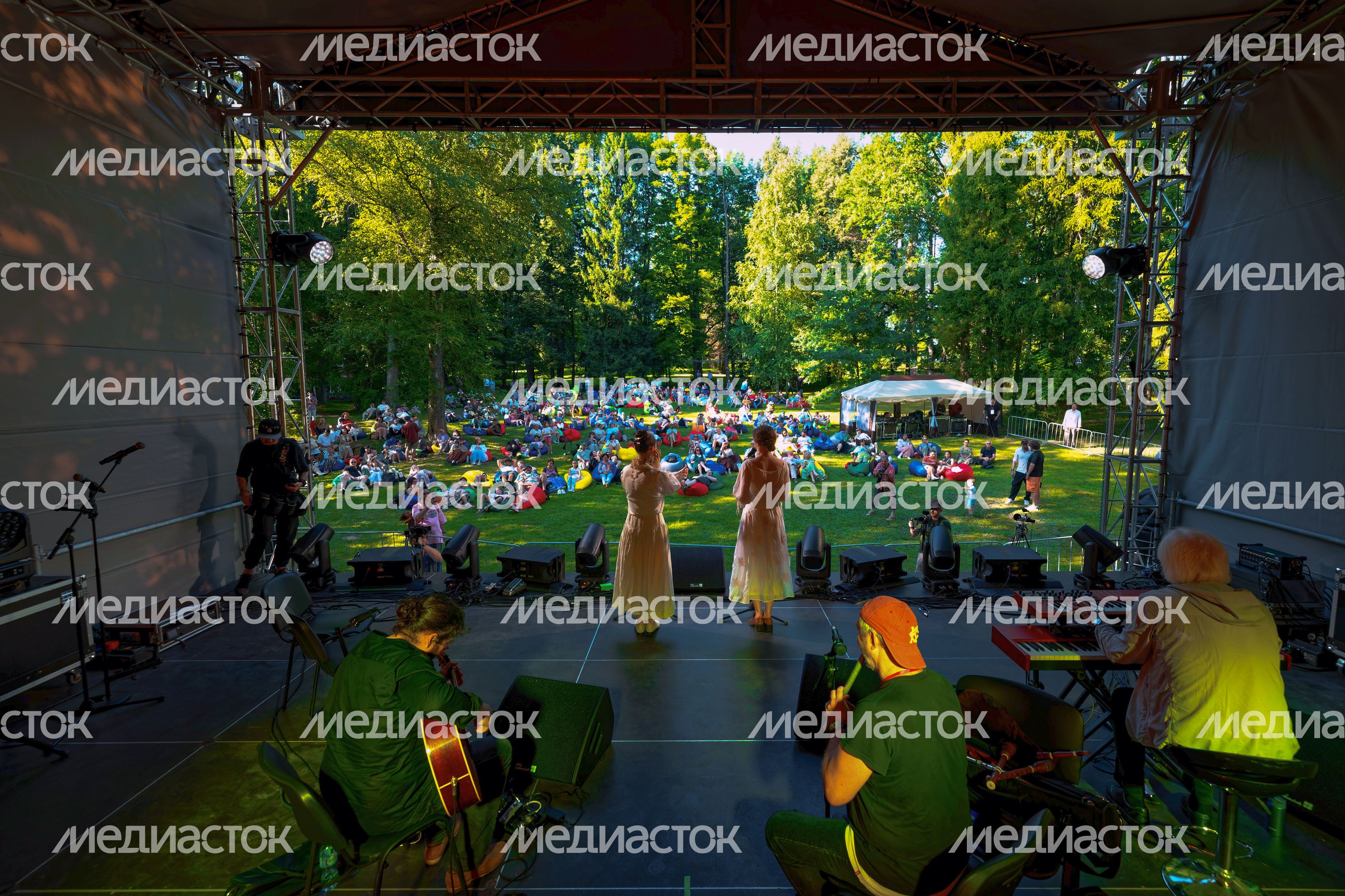 III музыкально-этнографический фестиваль "Поле Фолка" в Муранове