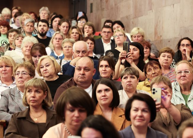 Накануне профессионального праздника в Подольске наградили медиков