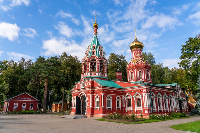 Церковь иконы Божией Матери Знамение в Красногорске