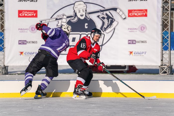 Турнир по уличному хоккею POND HOCKEY в Красногорске