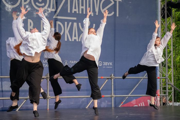 Второй сезон фестиваля «Город танцует в парках» в Истринском городском парке
