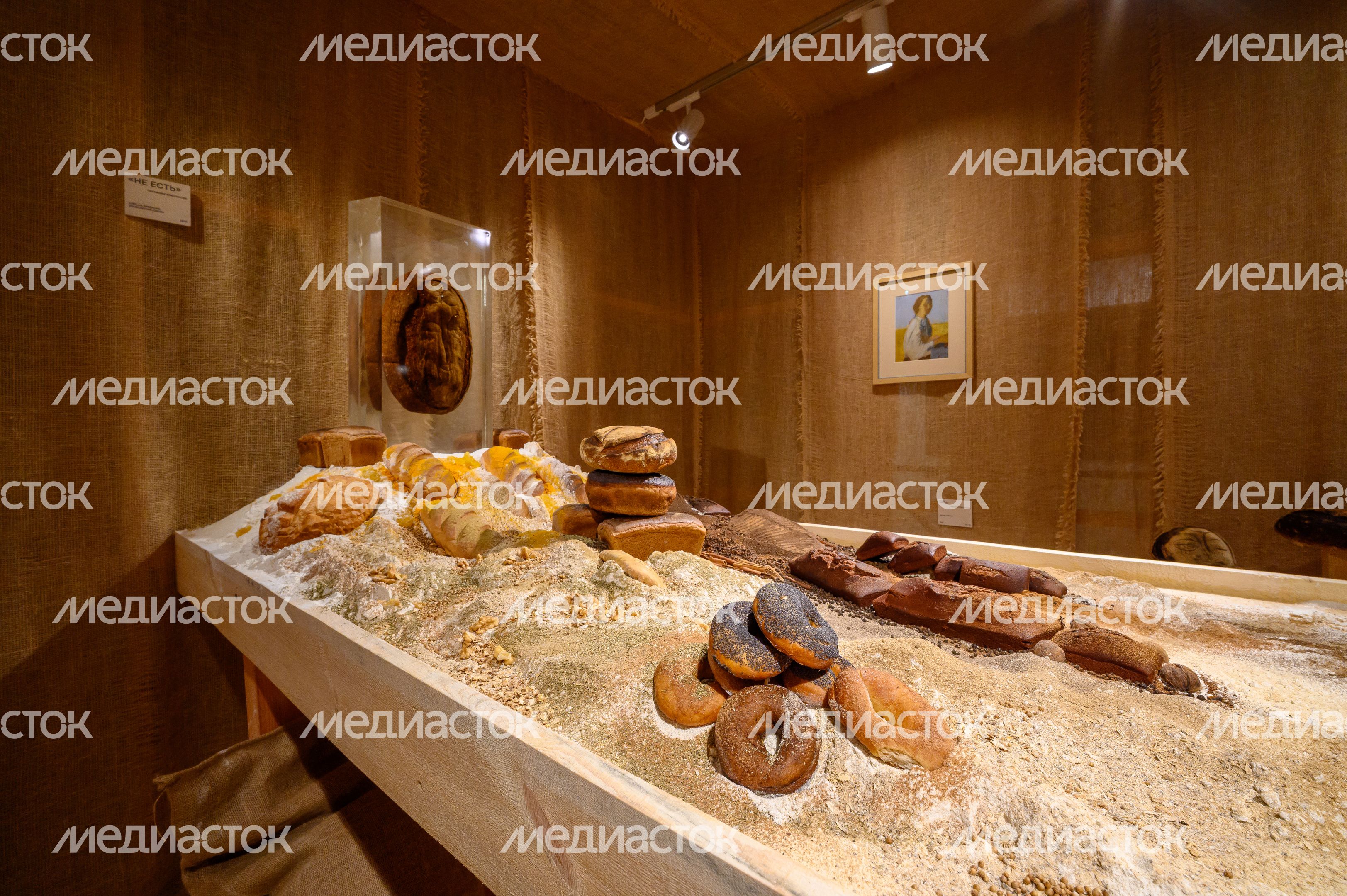 Выставка «Русский восток: сквозь время и шелка» в арт-пространстве «Цехъ» на фестивале искусства «Перезагрузка» 2026 Выставка «Русский восток: сквозь время и шелка» в арт-пространстве «Цехъ» на фестивале искусства «Перезагрузка» 2026