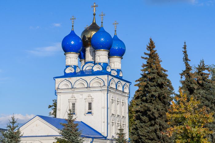 Бронницы. Собор Архангела Михаила