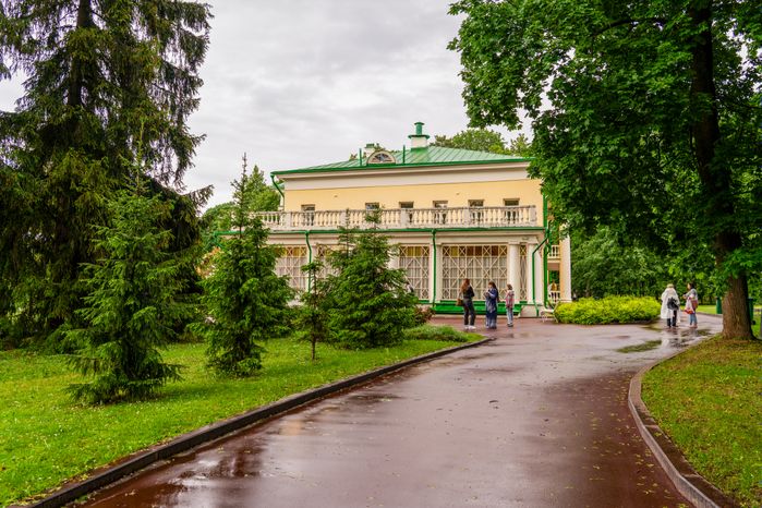 Культурный фестиваль «Каникулы» в музее-заповеднике «Горки Ленинские» Ленинского округа