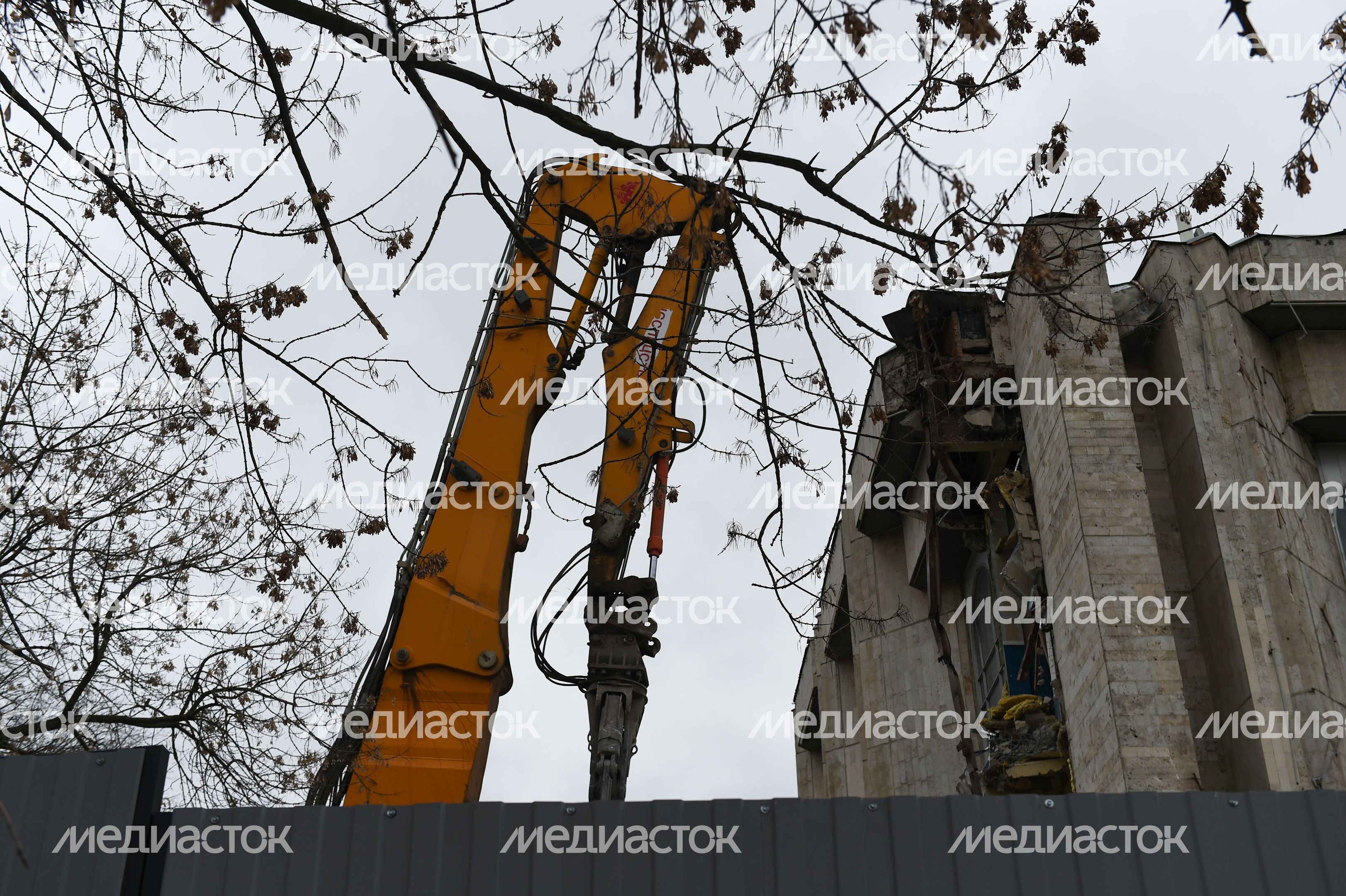 Снос кинотеатра «Соловей» в Москве