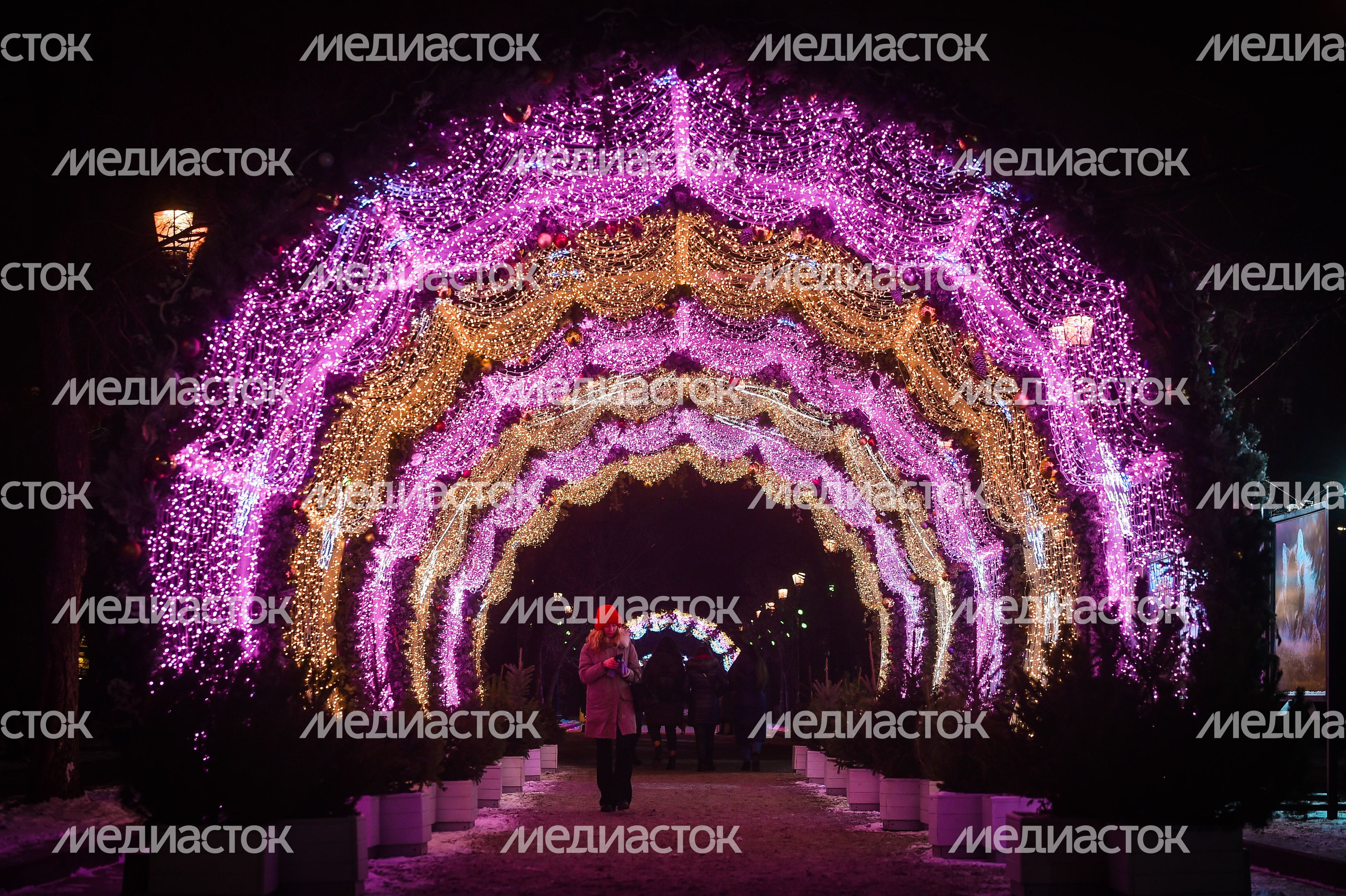 Новогодняя иллюминация в Москве