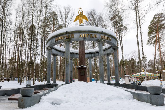 Фонтан «Добрый ангел мира» в Центральном парке культуры и отдыха Ногинска Богородского округа