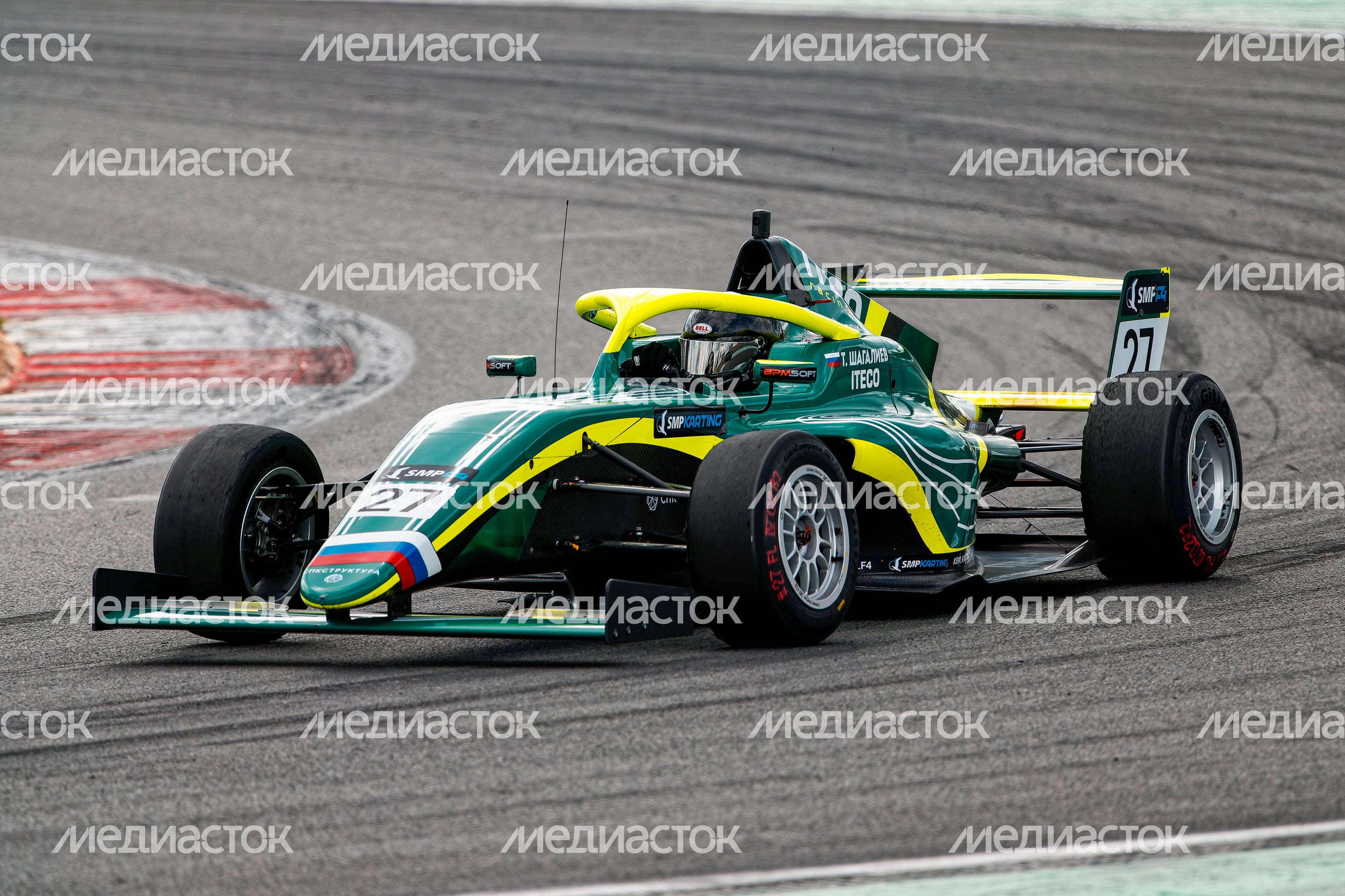 VI этап российской серии кольцевых гонок на автодроме Moscow Raceway