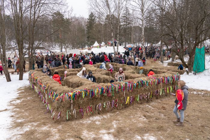Масленица в парке "Захарово". Одинцовский округ