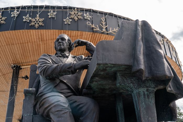 Центральная площадь в рабочем поселке Шаховская