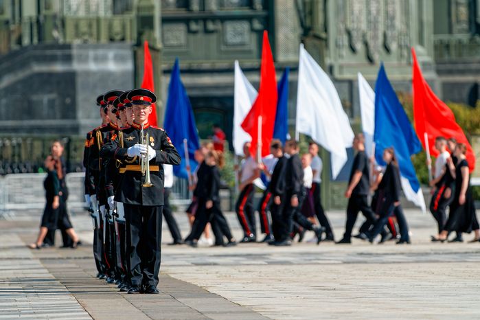 Лучшие военные оркестры силовых ведомств мира на военно-музыкальном фестивале «Спасская башня» у Главного храма ВС РФ