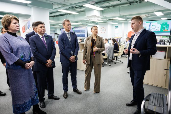 Делегация Казахстана посетила Центр управления регионом