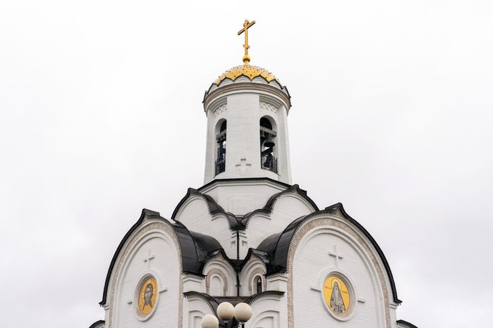 Елисаветинский храм в поселке Опалиха Красногорска