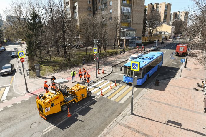 Нанесение дорожной разметки в Москве