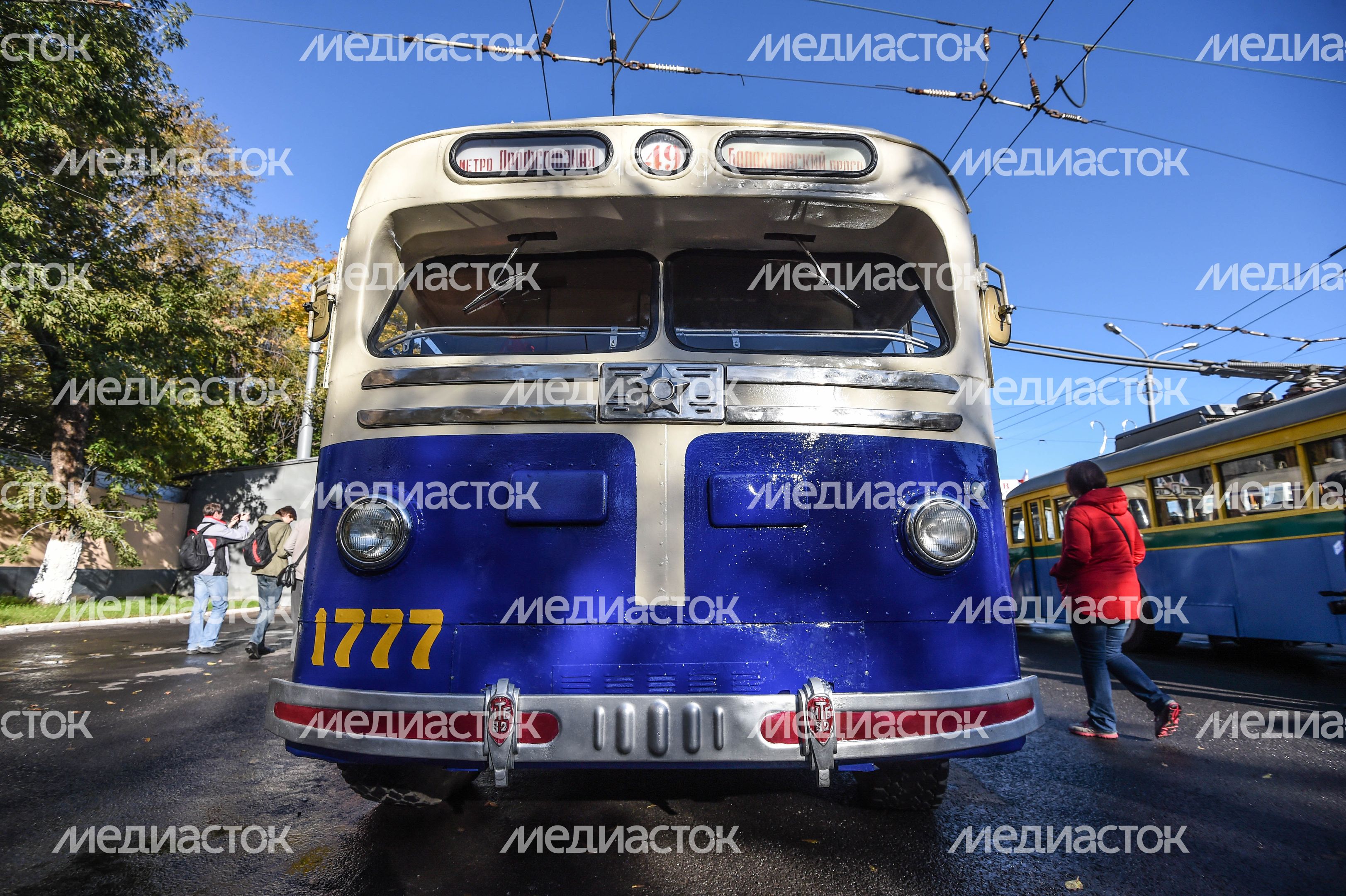 Парад ретро-троллейбусов