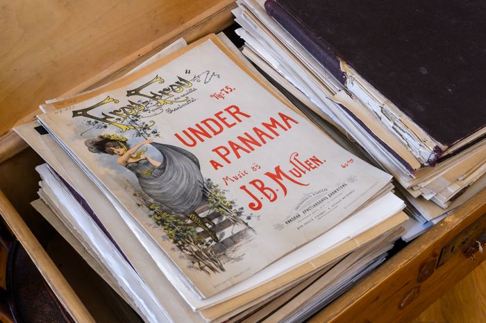 Усадьба «Горки Ленинские». Музей «Кабинет и квартира В.И. Ленина в Кремле»