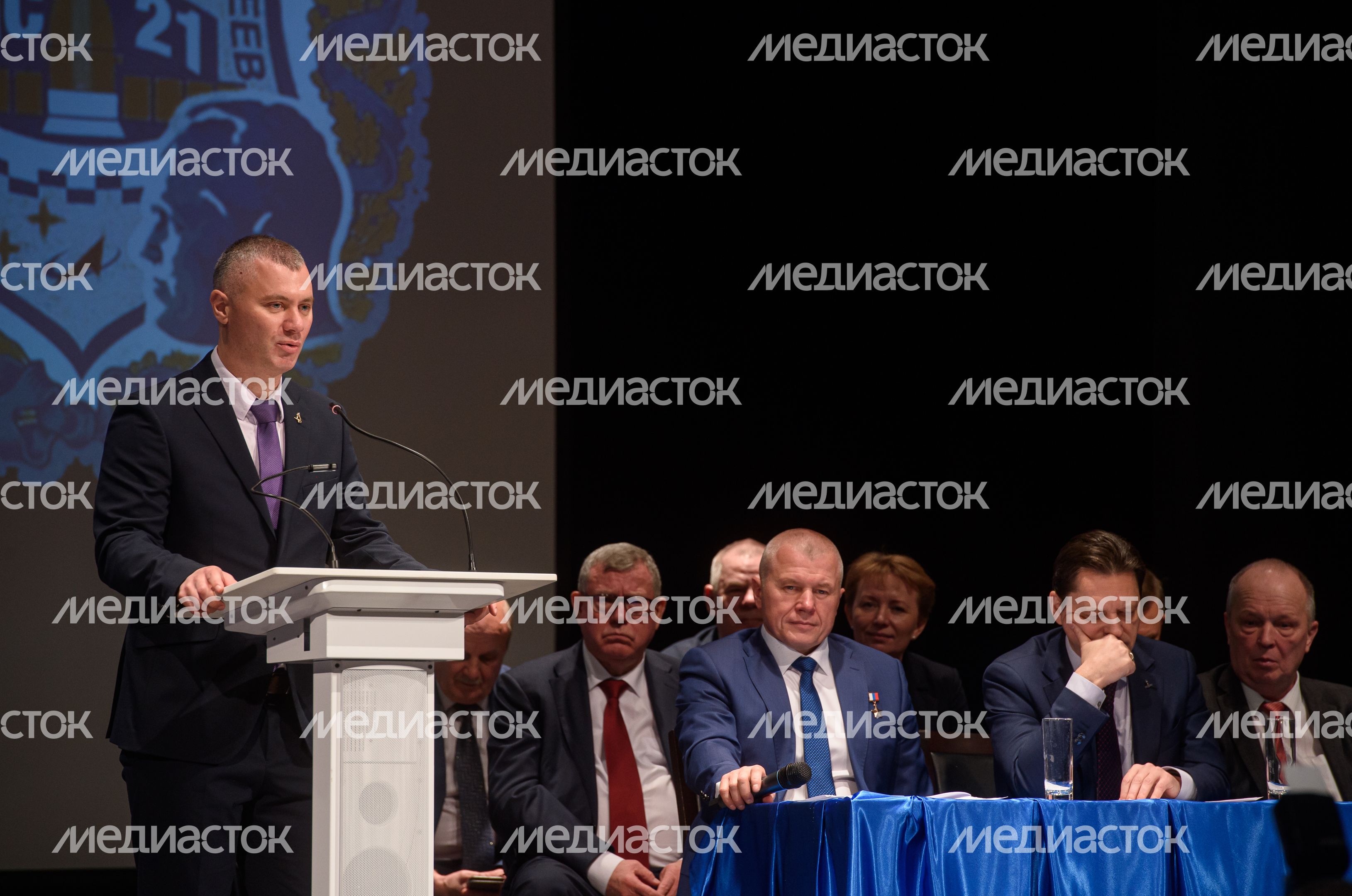 Торжественная встреча космонавтов и астронавтов 67-й длительной экспедиции на МКС
