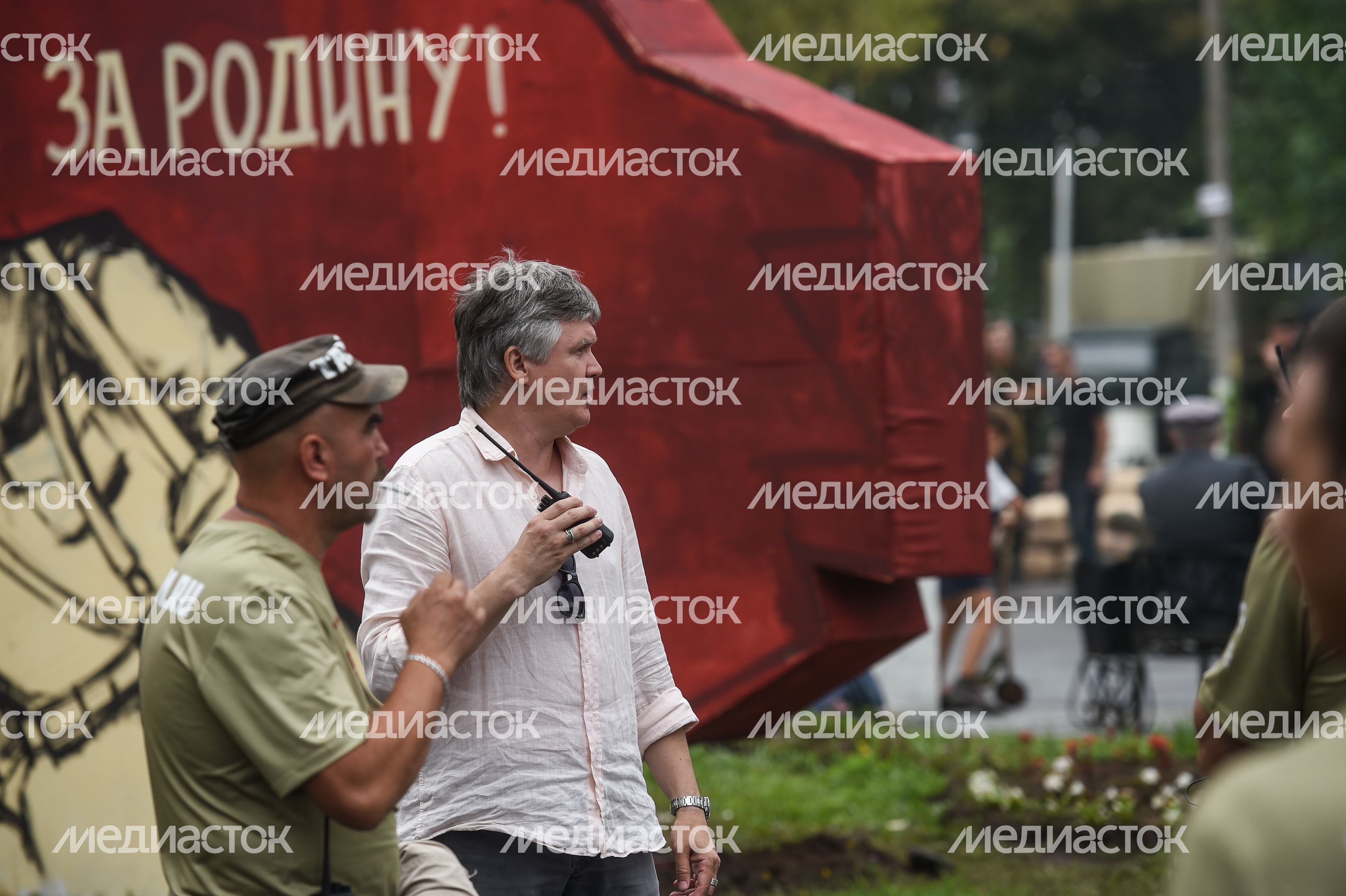 Андрей Воробьев посетил съемочную площадку фильма Ильинский Рубеж