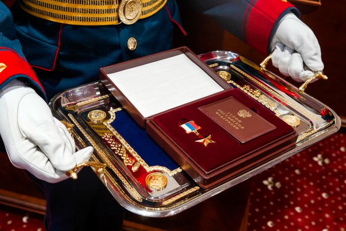 "Звезду Героя" передали семье погибшего на СВО бойца Алексея Стрижака