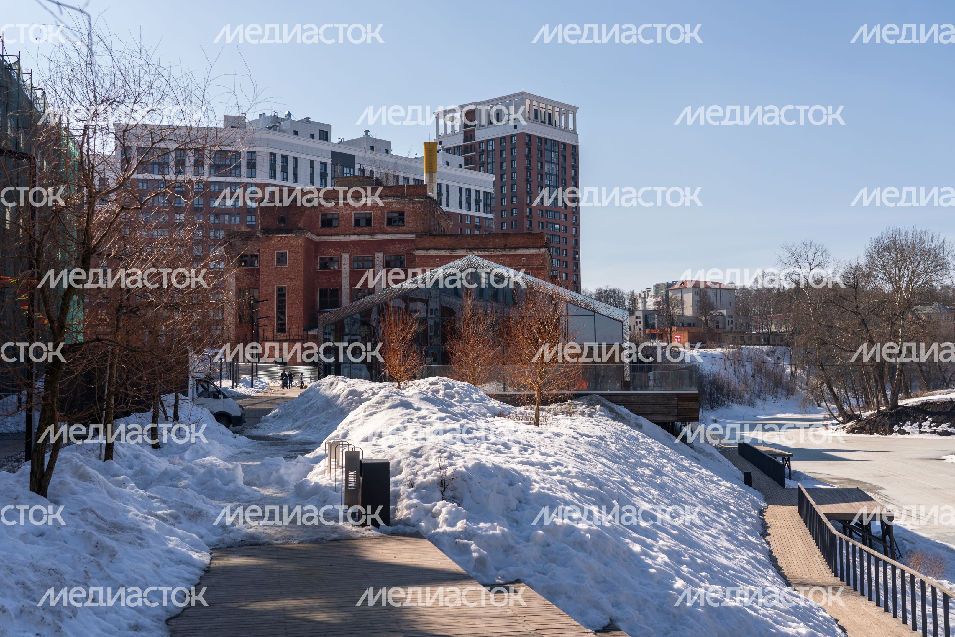 Наро-Фоминск. Культурный центр "Fabrik" Наро-Фоминск. Культурный центр "Fabrik"