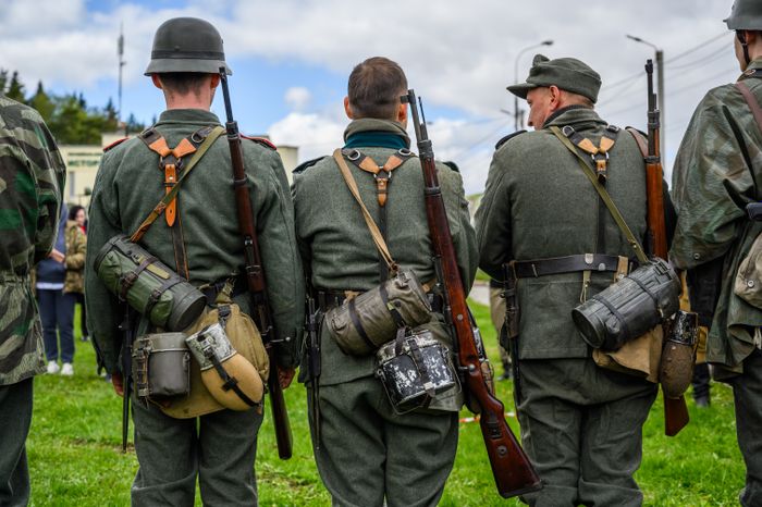 Военно-историческая реконструкция событий мая 1945 года в музее истории танка Т-34 в Мытищах