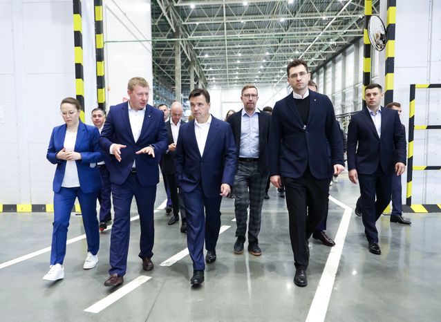 Андрей Воробьев принял участие в открытии распредцентра "Магнит" в Подольске