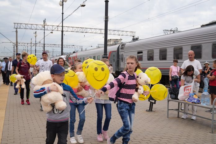 Семья из Подмосковья взяла под опеку 9 детей из ДНР