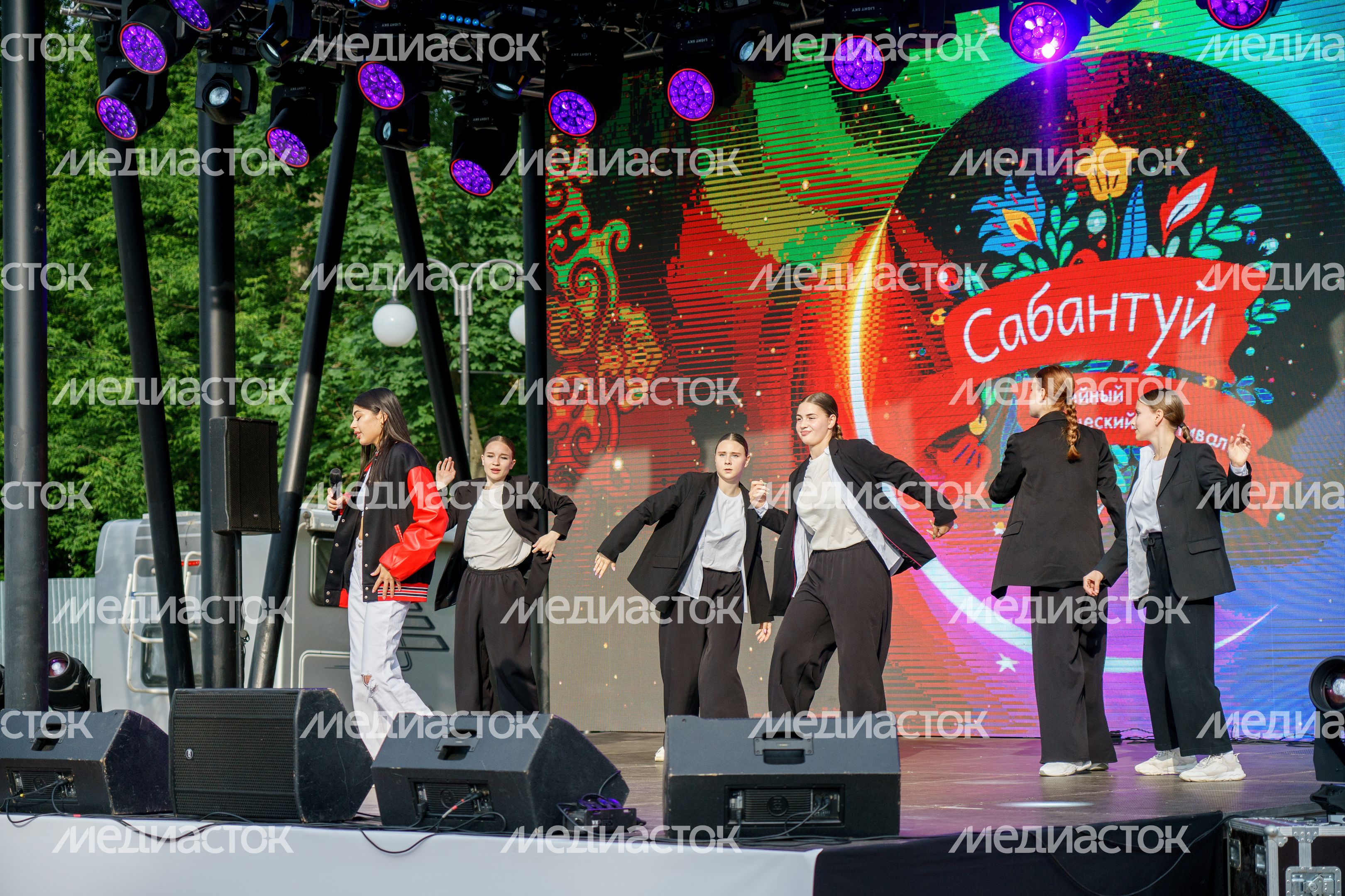 Мультикультурный семейный фестиваль "Сабантуй-2024" Мультикультурный семейный фестиваль "Сабантуй-2024"