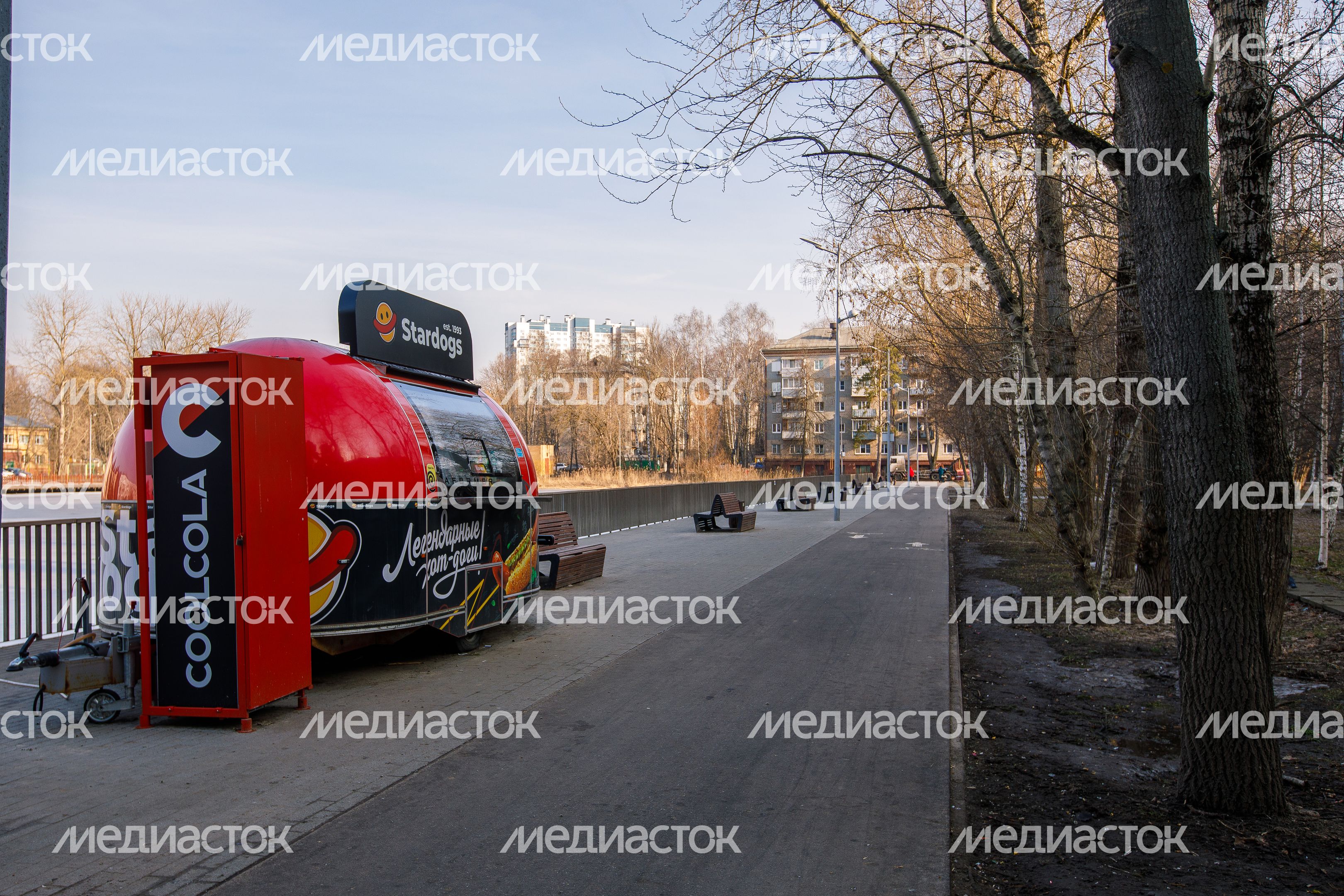 Сквер Героев Курсантов в микрорайоне Юбилейный города Королев Сквер Героев Курсантов в микрорайоне Юбилейный города Королев