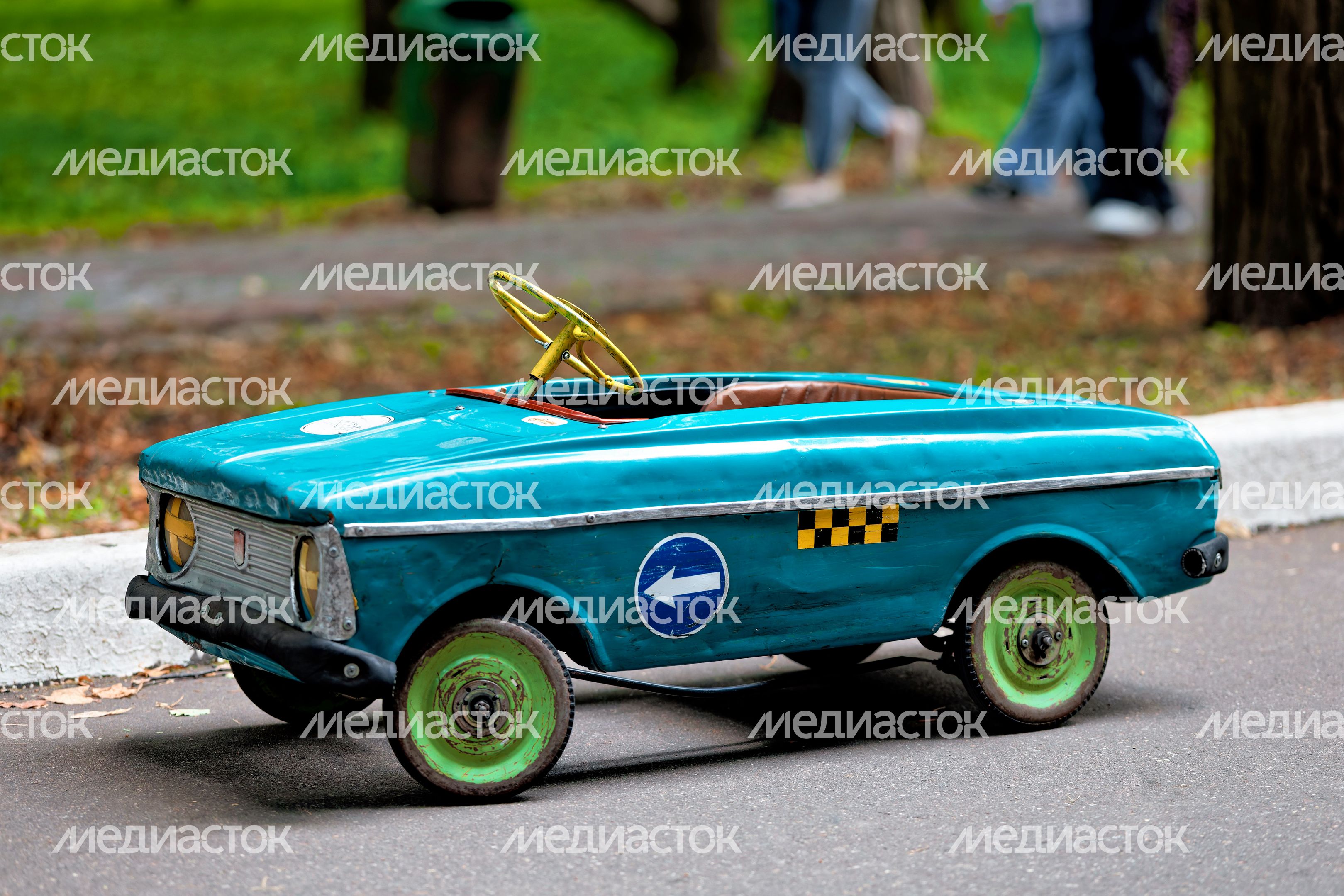 Детская автогонка на автофестивале «Автовыходные в Архангельском» в округе Красногорск
