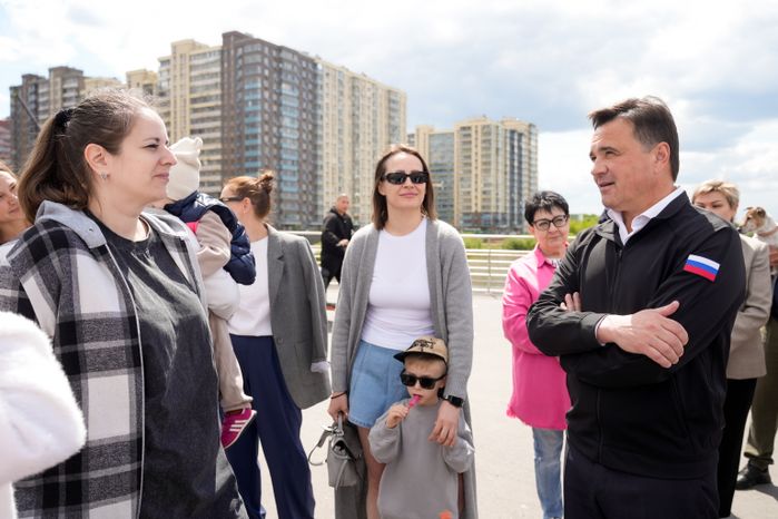 Андрей Воробьев посетил парк "Дружба" на озере Черное в Люберцах