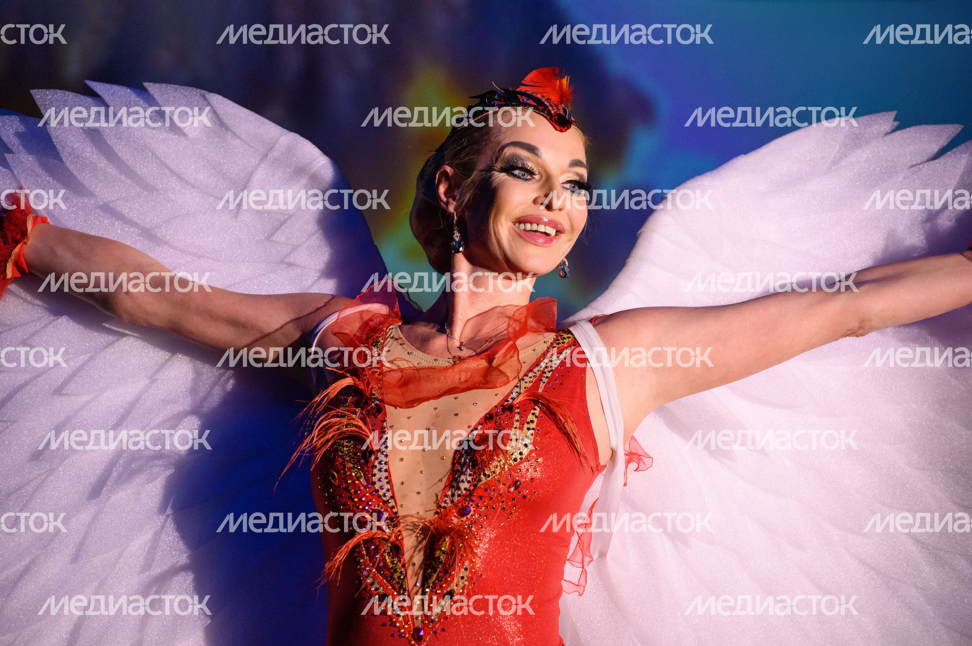 Шоу Анастасии Волочковой «Одержимость» в селе Константиново Шоу Анастасии Волочковой «Одержимость» в селе Константиново
